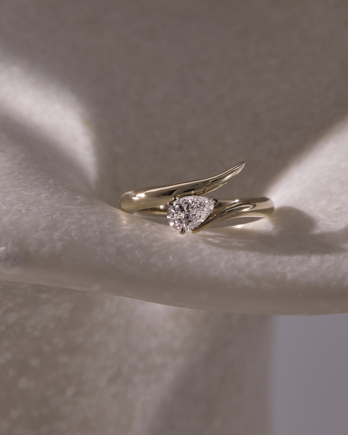 The engagement ring in different cultures