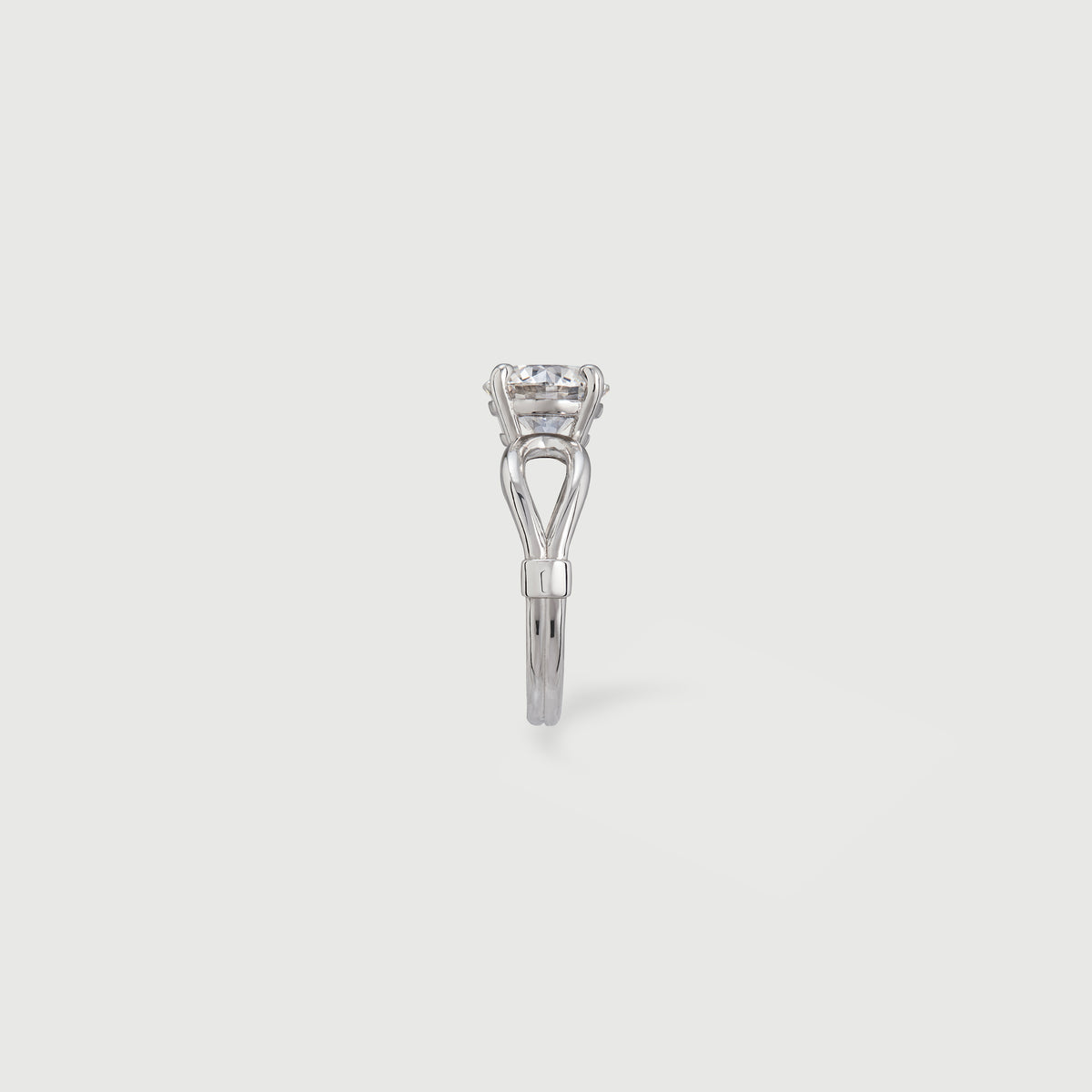 Solitaire Amoretto Brilliant - white gold
