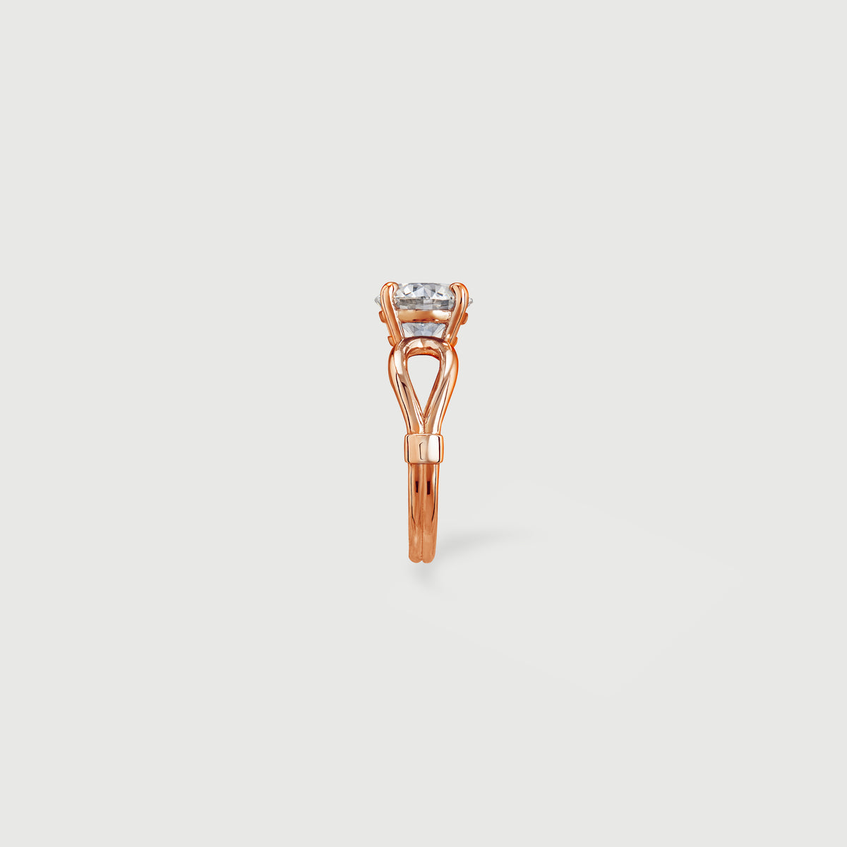Solitaire Amoretto Brilliant - Red gold