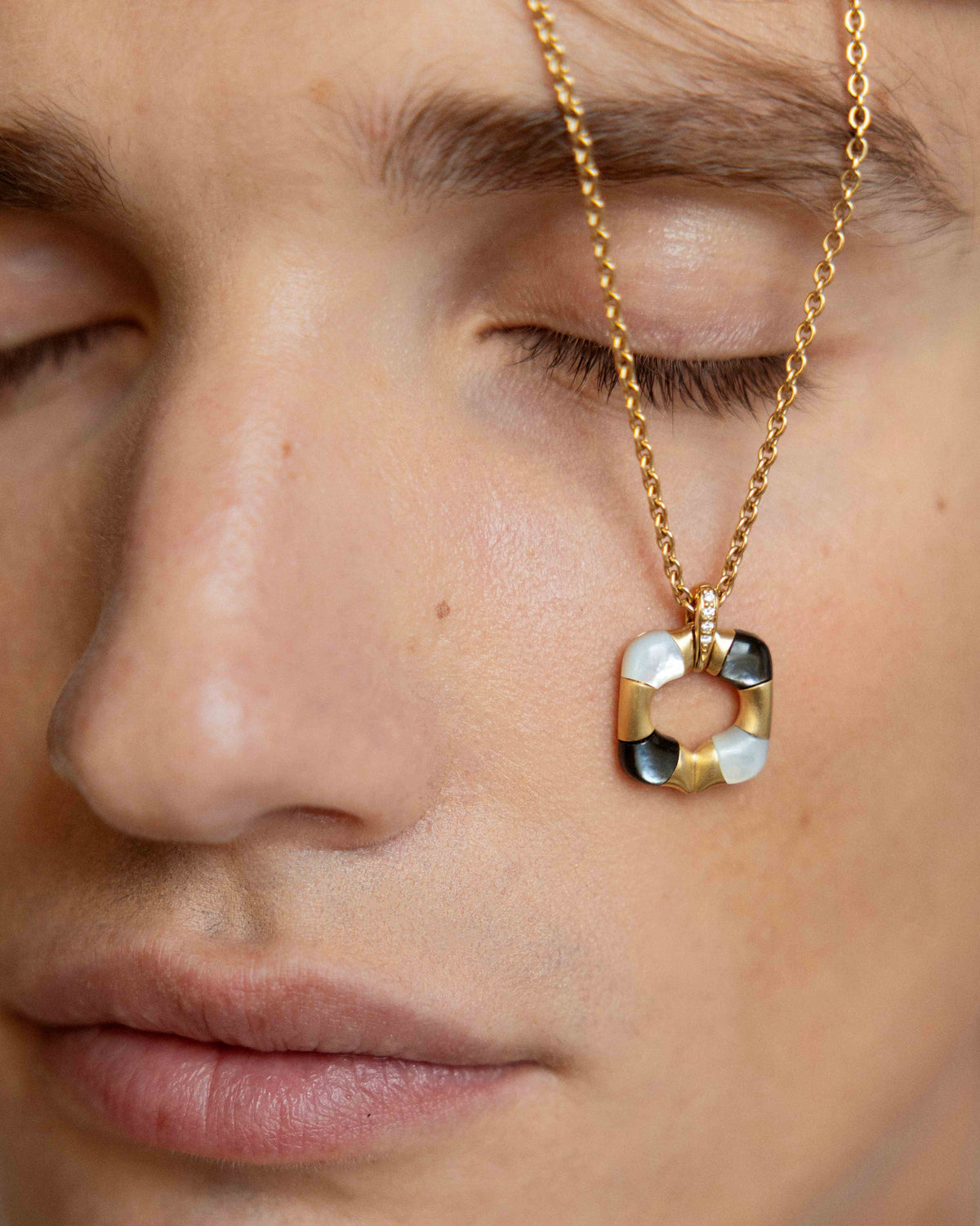 Pendentif Flow